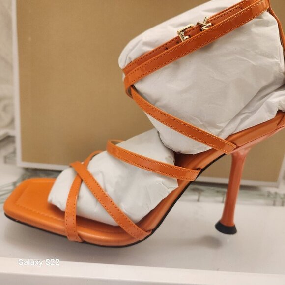 Michael Kors "Imani" Heeled Sandals. Apricot. NIB. Size 9. - Picture 1 of 12